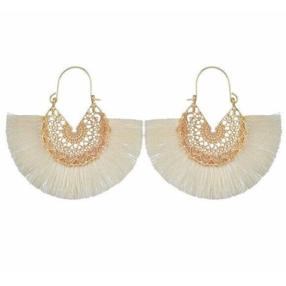 Cream/Gold Retro Silk Thread Tassel Dangling Earrings J15‎ Fringe Casual